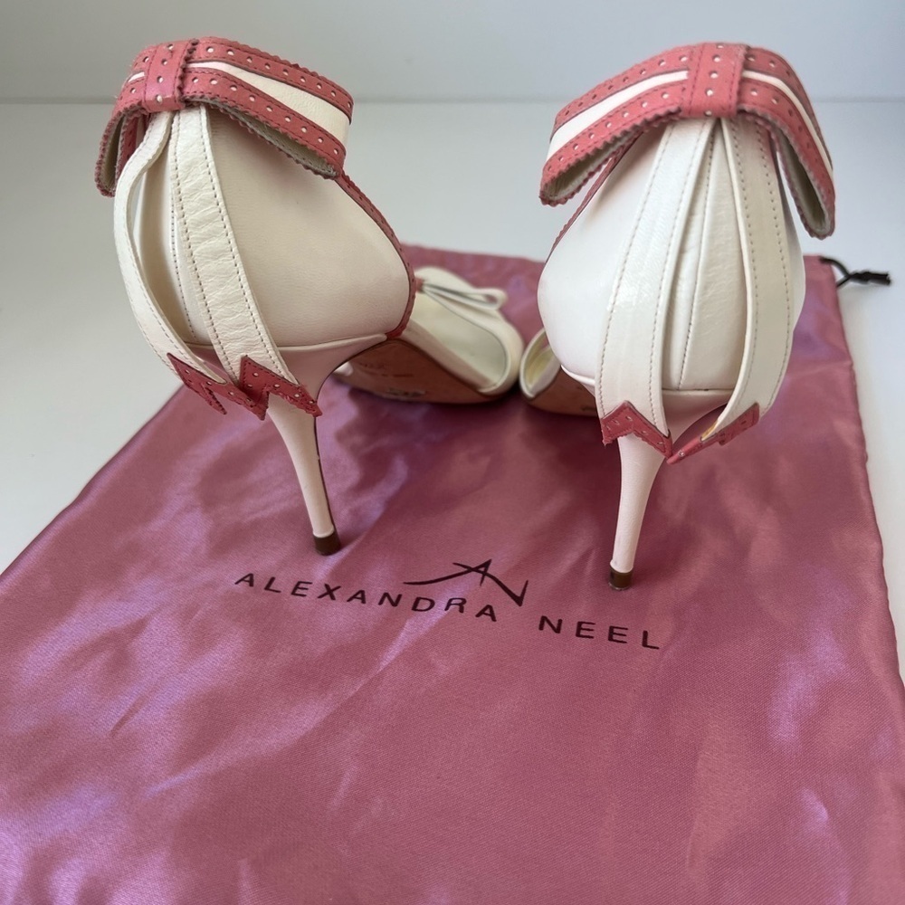 Alexandra Neel Sandals. Excellent Condition. Size 7 - Picture 7 of 10